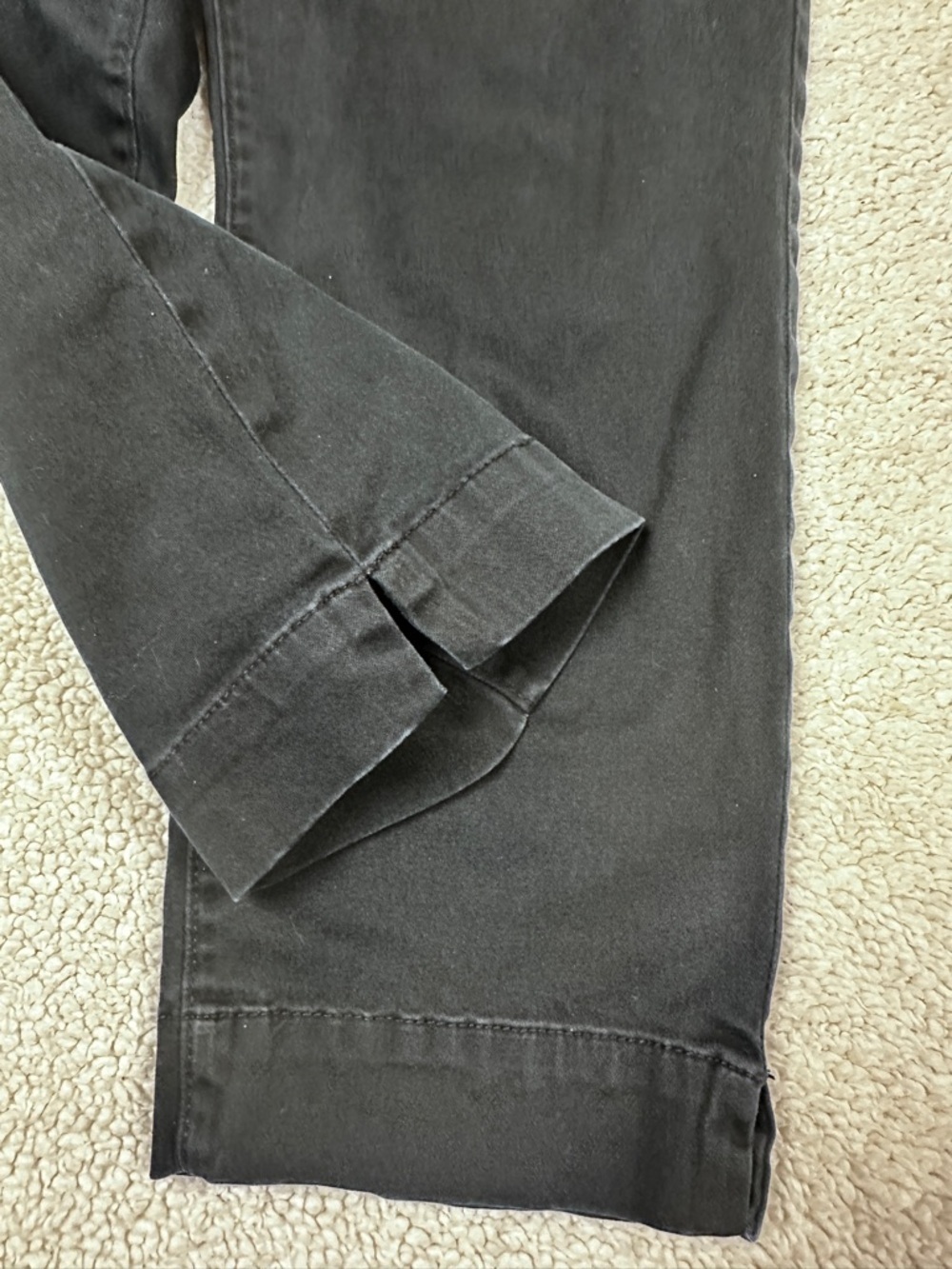 Gap black nice weight stretchy capris, mom core, Summer size 16R - Picture 6 of 6